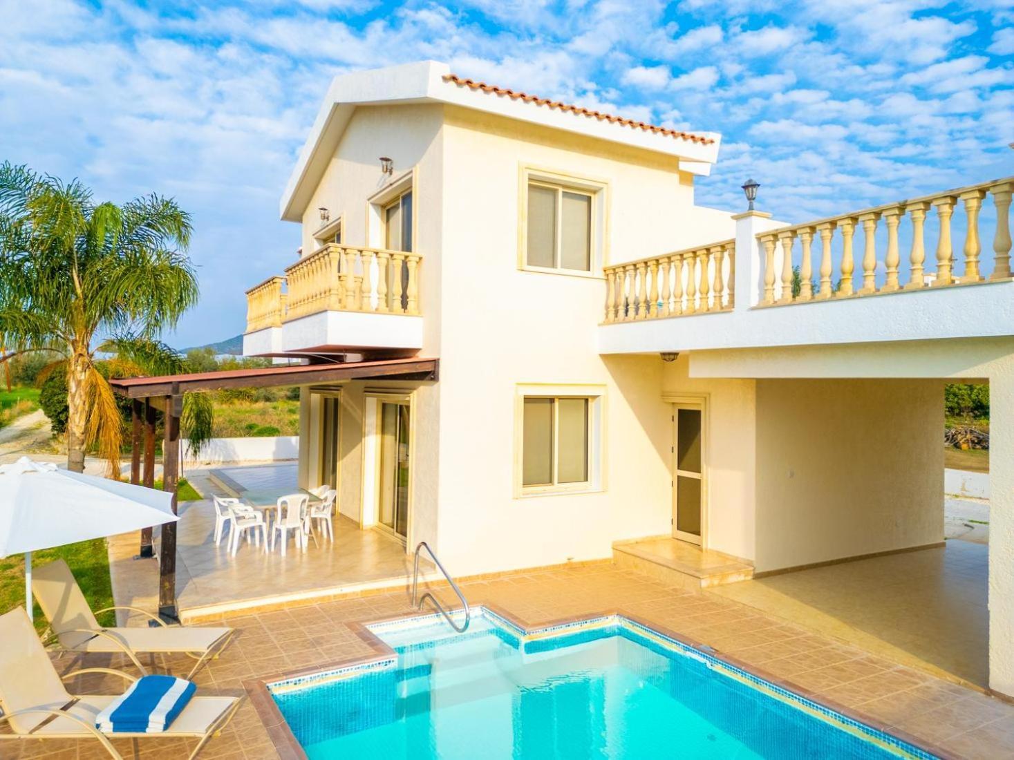 Villa Clementina Kato Yialia ภายนอก รูปภาพ